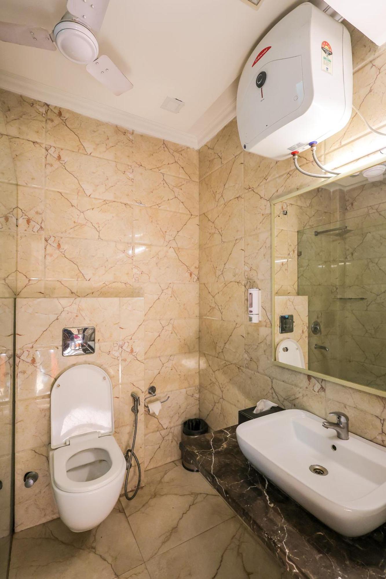 Nikko Blue - Boutique Hotel Gurgaon Esterno foto
